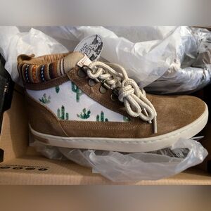 Inkkas cactus high top shoes
